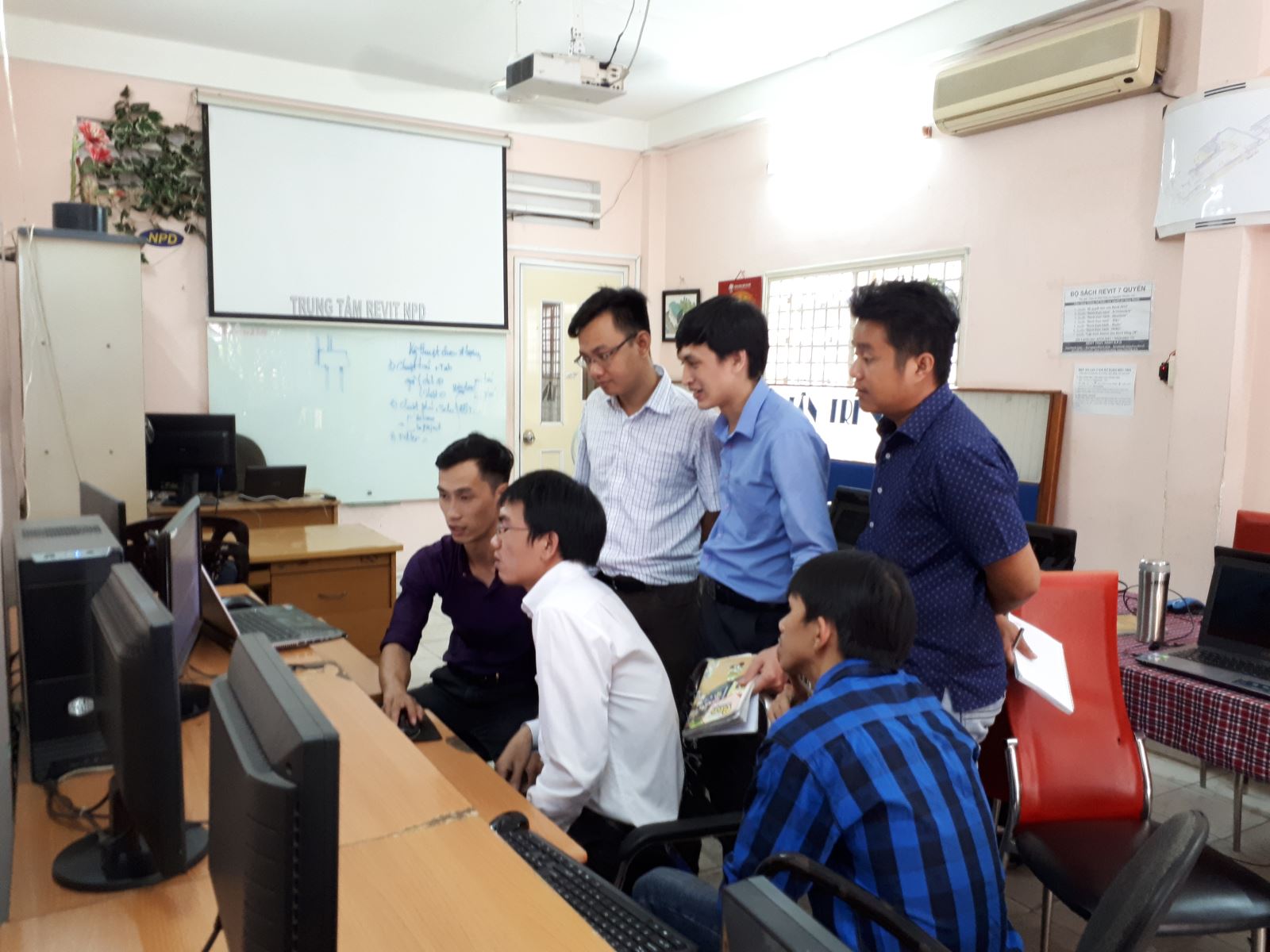 Lớp Kỹ năng Revit NPD 